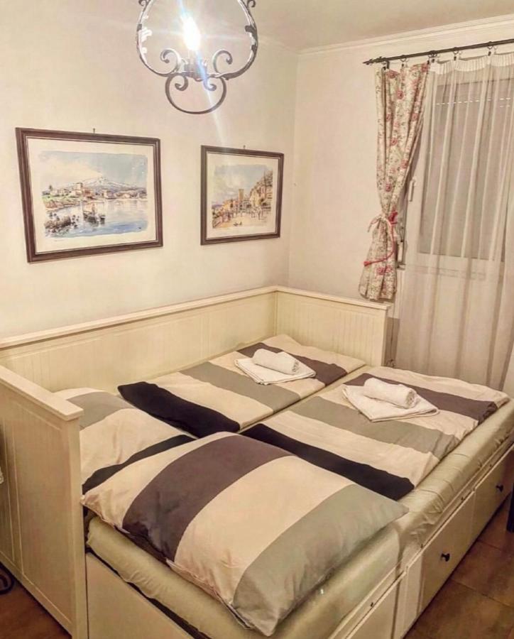 הוילה באלאטונסארסו Bella Garden מראה חיצוני תמונה